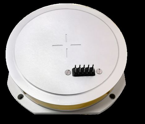 Dobra cena. Gramofon 1-osiowy o wysokiej dokładności wyposażony w port szeregowy RS 232 w Internecie