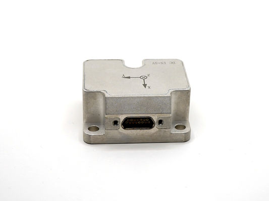 Dobra cena. Włókno optyczne trójastowe z stabilną wydajnością w Internecie